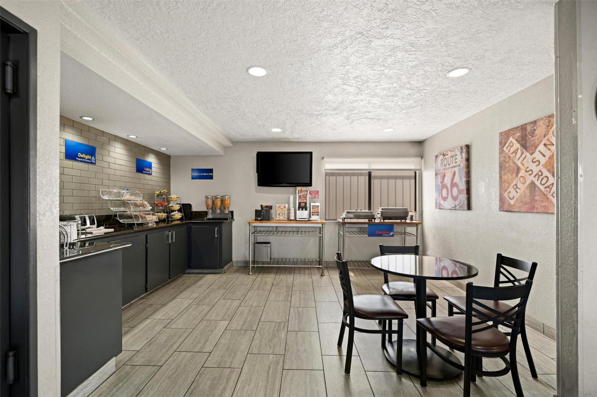 Best Western Desert Villa Inn Barstow Kültér fotó